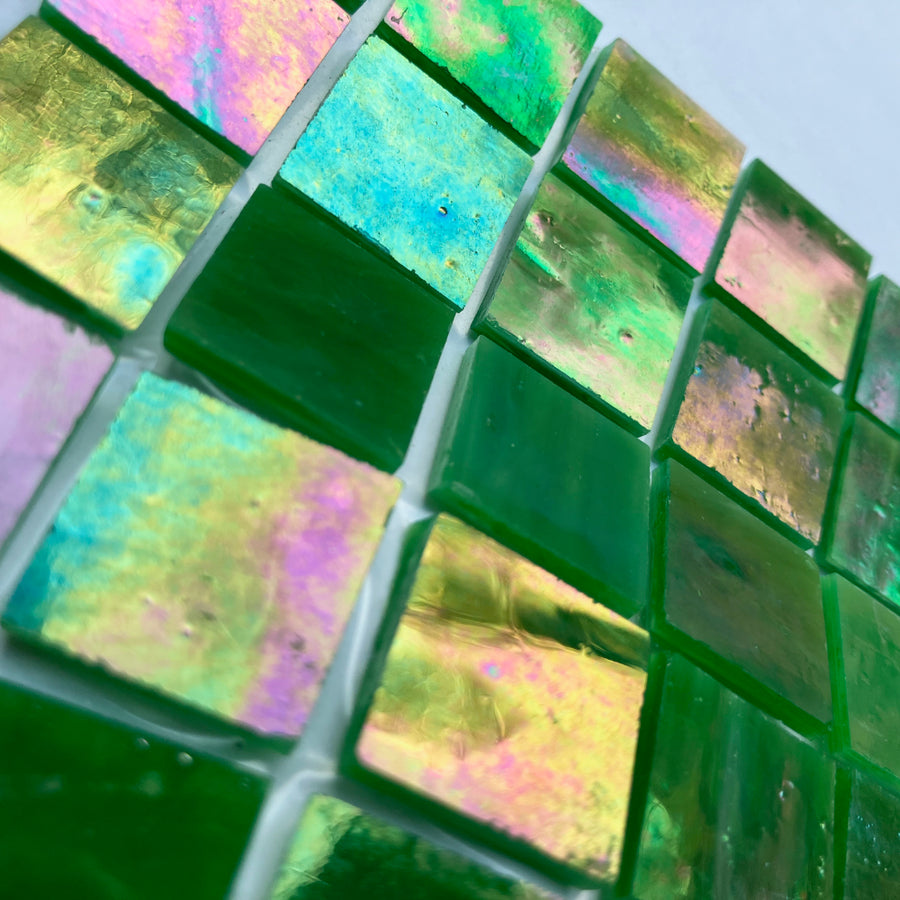 Glasmosaik Tiffany-Glas 20mm  Grashüpfer