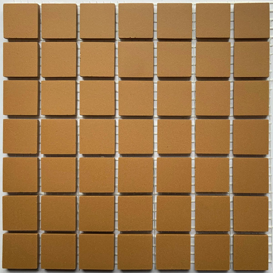 Winckelmans Caramel – matt 20x20 mm mosaic tiles on mesh
