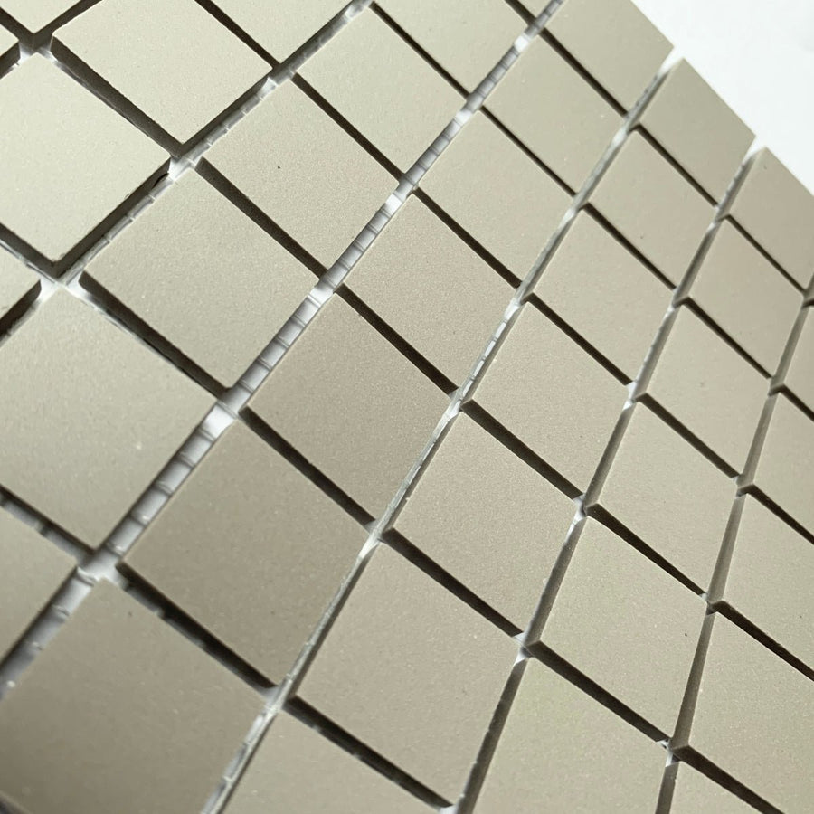 Winckelmans Gris Pale – matt 20x20 mm mosaic tiles on mesh